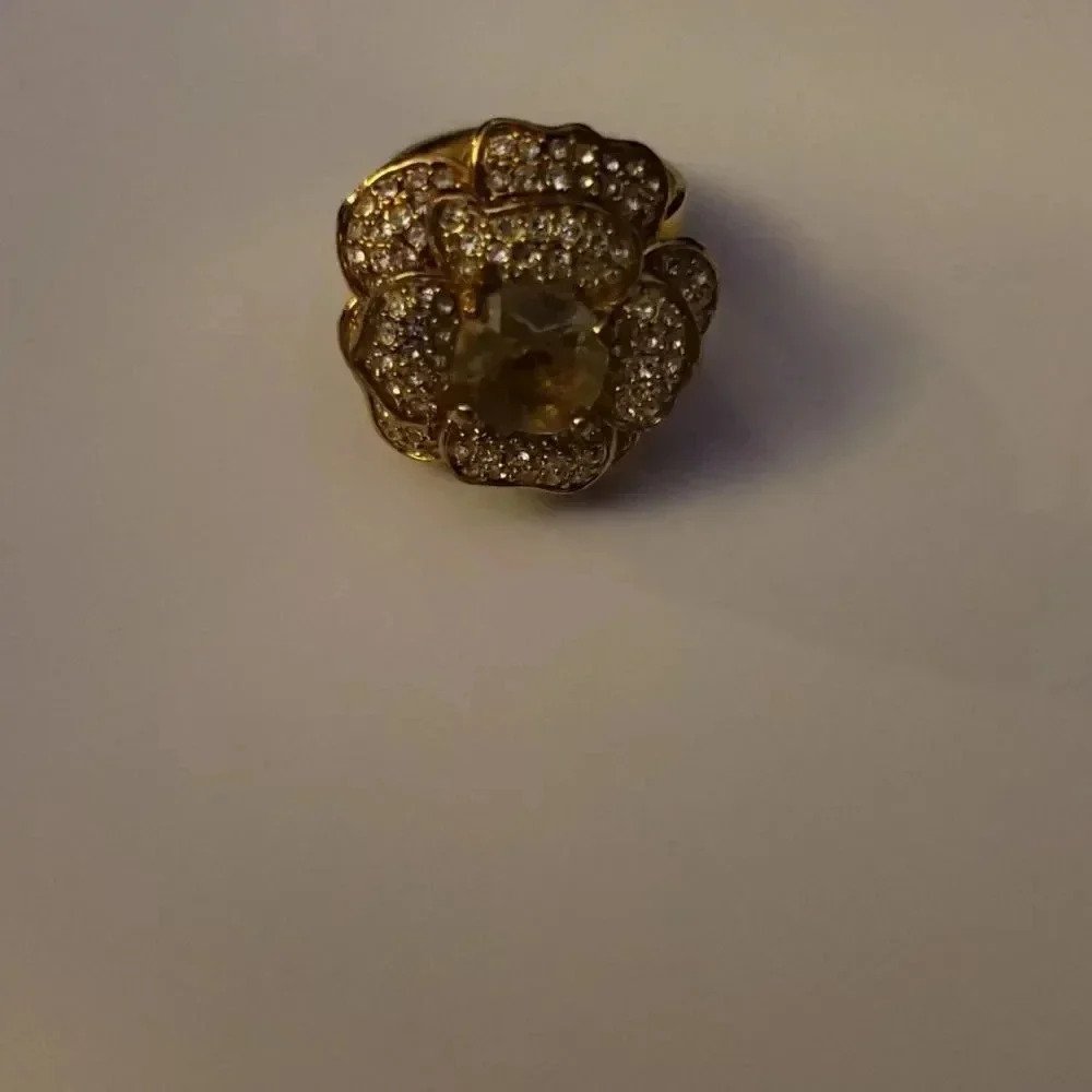 Stella & Dot ring